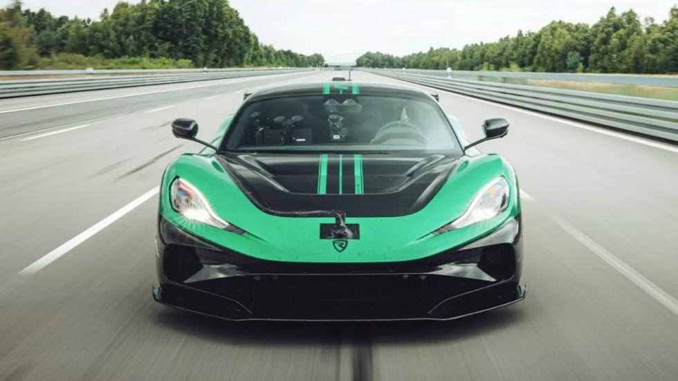 Το Rimac Nevera R κάνει όλα τα άλλα αυτοκίνητα να φαίνονται «χελώνες»